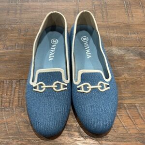 Vivaia Women's Blue Loafers with Chain Detail